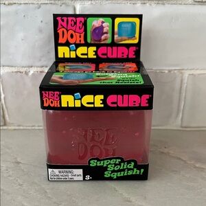Nice Cube Super Solid Squish NEE DOH -  Pink